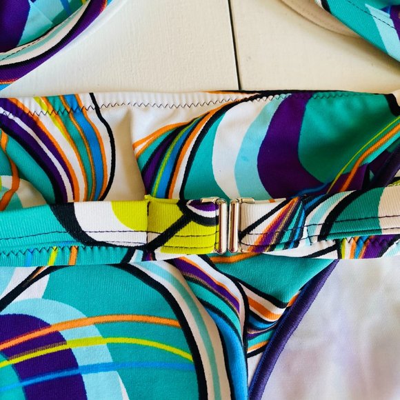 Unique Italian Made Swan-Brand Daisy Boho Bikini - Picture 5 of 13